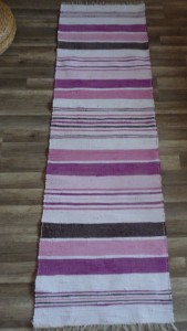 ručne tkaný handričkový koberec